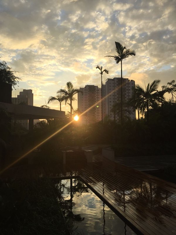 Vila Romana - apartamento andar alto, ampla varanda e 3 suítes Rua Tito São Paulo - 