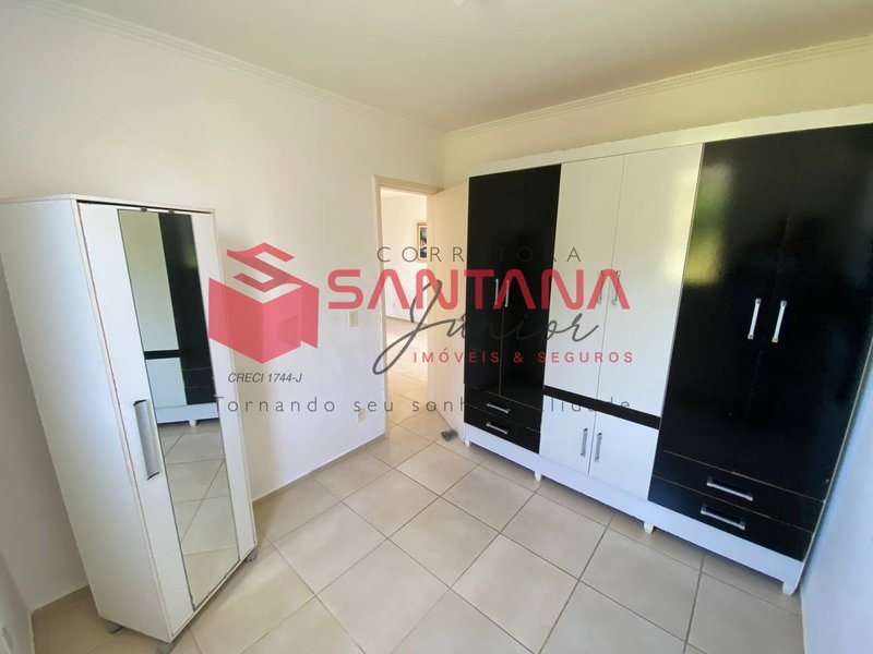 Apartamento nascente, semi-mobiliado em Lauro de Freitas (INDISPONÍVEL) Rua Doutor Gerino de Souza Filho Lauro de Freitas - 