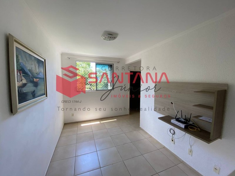 Apartamento nascente, semi-mobiliado em Lauro de Freitas (INDISPONÍVEL) Rua Doutor Gerino de Souza Filho Lauro de Freitas - 