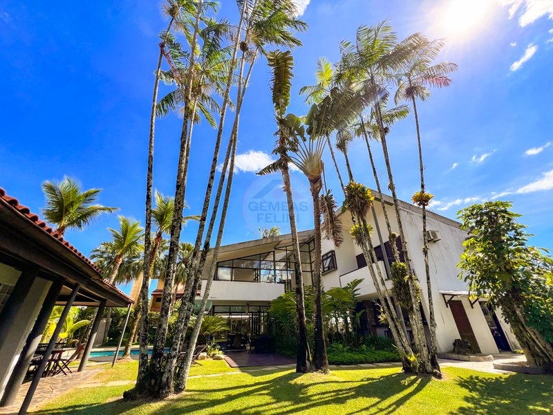 Casa Agradável e Ampla na Praia de Juquehy - São Sebastião - 