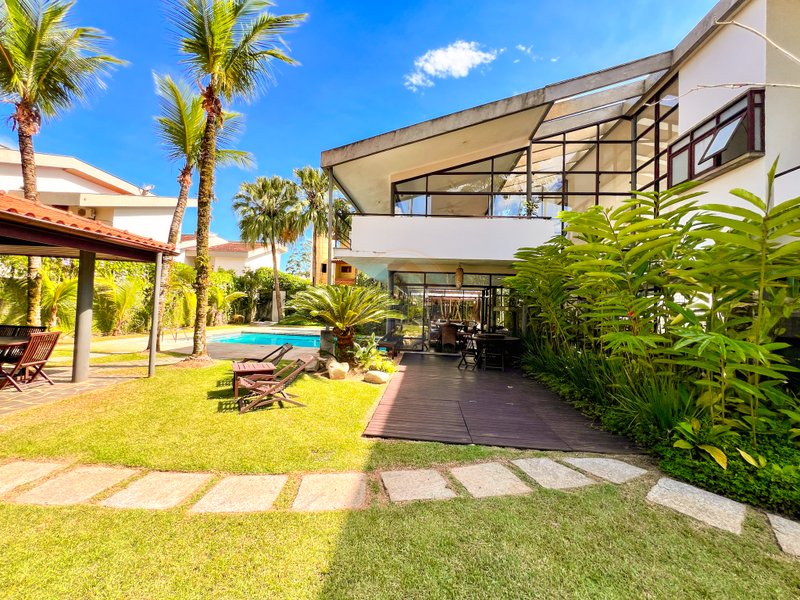 Casa Agradável e Ampla na Praia de Juquehy - São Sebastião - 