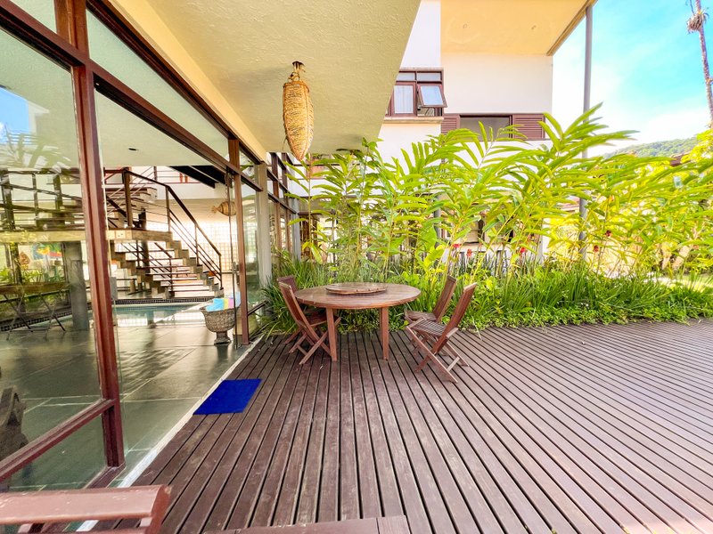 Casa Agradável e Ampla na Praia de Juquehy - São Sebastião - 