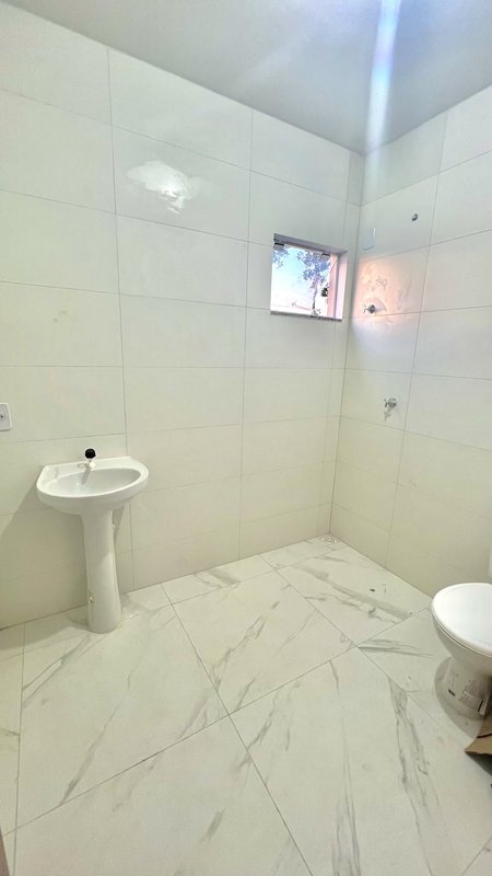 CASA COM 1 SUÍTE MAIS 2 DORMITÓRIOS EM DOM JOAQUIM - Brusque - 