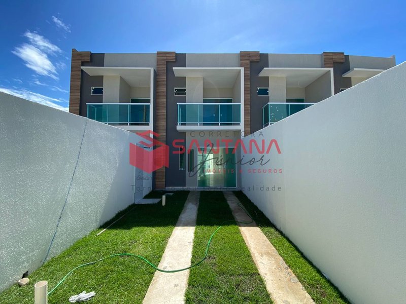 Casa com 3/4 sendo 2 suites perto da praia. (INDISPONÍVEL)  Salvador - 