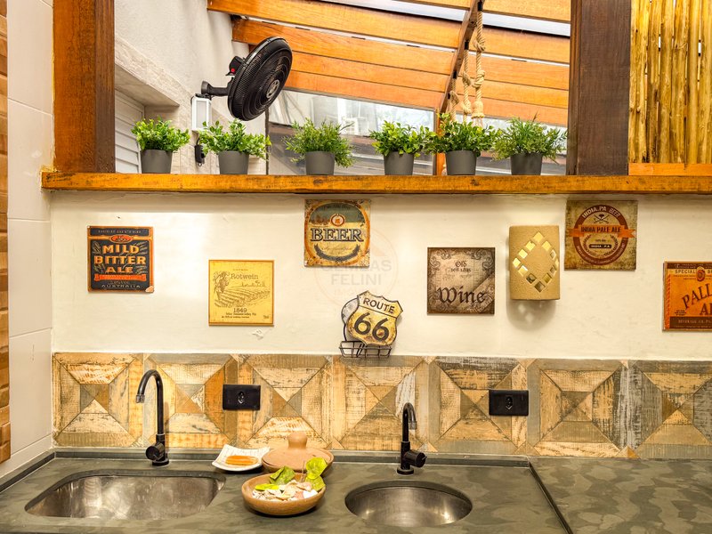 Apartamento de 1 dormitorio na Praia de Juquehy - VENDA E LOCA&Ccedil;&Atilde;O ANUAL  São Sebastião - 