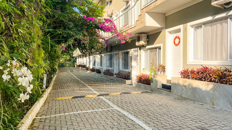 Apartamento de 1 dormitorio na Praia de Juquehy - VENDA E LOCA&Ccedil;&Atilde;O ANUAL  São Sebastião - 