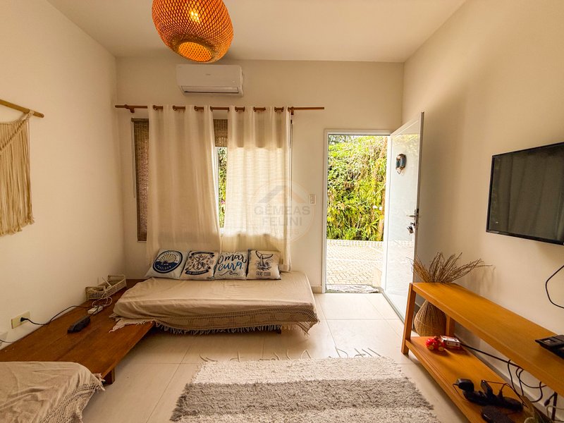 Apartamento de 1 dormitorio na Praia de Juquehy - VENDA E LOCA&Ccedil;&Atilde;O ANUAL  São Sebastião - 