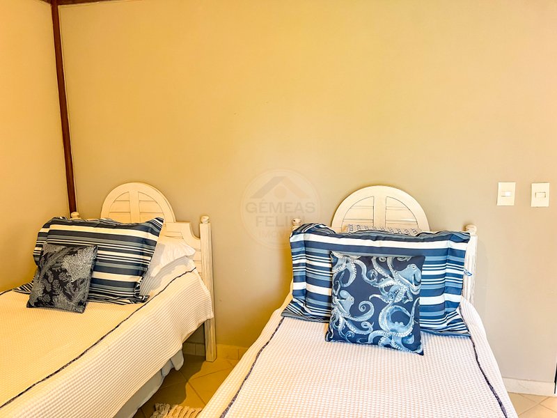 Casa em condomínio com 5 suítes e vista panorâmica para a Praia de Juquehy Avenida Mãe Bernarda São Sebastião - 