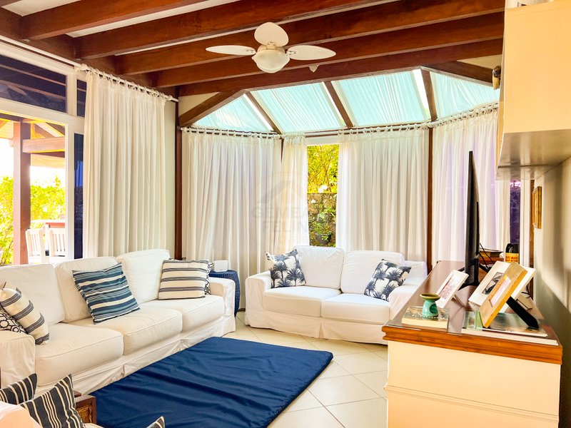 Casa em condomínio com 5 suítes e vista panorâmica para a Praia de Juquehy Avenida Mãe Bernarda São Sebastião - 