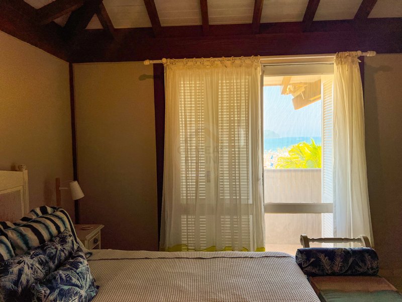 Casa em condomínio com 5 suítes e vista panorâmica para a Praia de Juquehy Avenida Mãe Bernarda São Sebastião - 