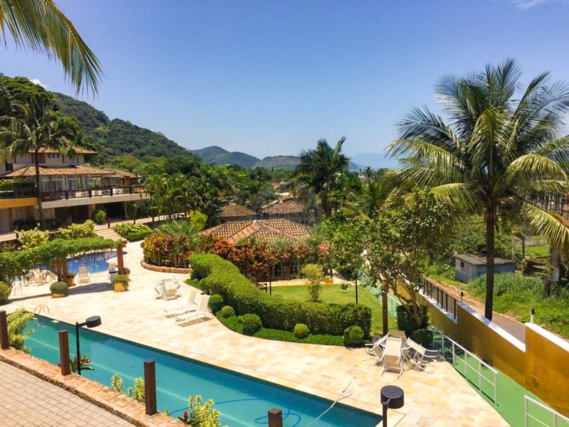 Casa em condomínio com 5 suítes e vista panorâmica para a Praia de Juquehy Avenida Mãe Bernarda São Sebastião - 