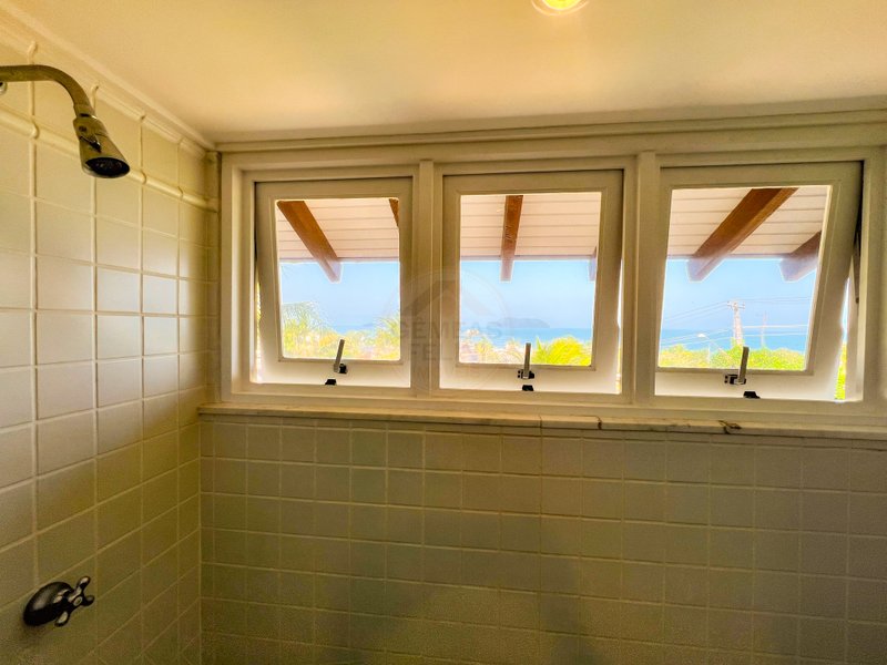 Casa em condomínio com 5 suítes e vista panorâmica para a Praia de Juquehy Avenida Mãe Bernarda São Sebastião - 