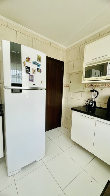 R$ 950.000 - EXCLUSIVIDADE - ESPETACULAR APARTAMENTO - REFORMADO - 108M2 - 3 DORM - VISTA Rua Garibaldi Porto Alegre - 