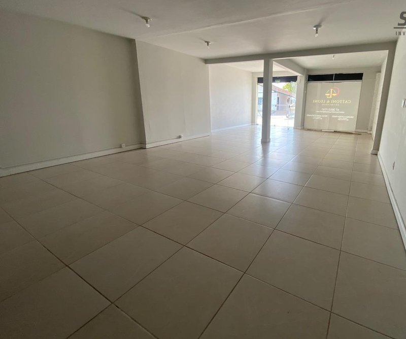 Sala comercial na rua Indaial  Timbó - 