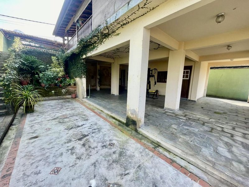 Linda casa à venda em condomínio  com 4 dormitórios por 425.000 - Iconha-Guapimirim-RJ Estrada da Caneca Fina Guapimirim - 