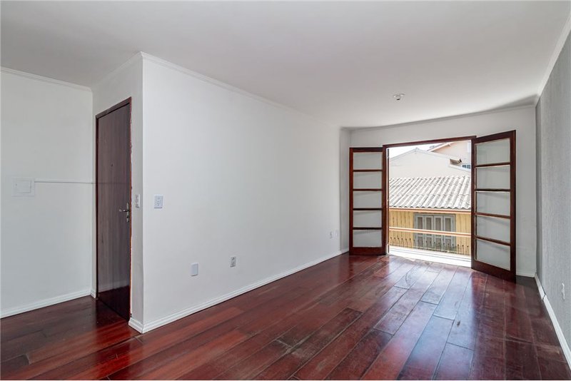 Apartamento com 2 dormitórios á 450m da Av Baltazar De Oliveira Garcia Lopes Teixeira Porto Alegre - 