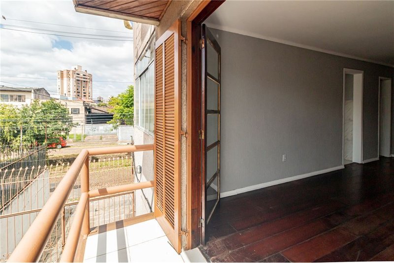 Apartamento com 2 dormitórios á 450m da Av Baltazar De Oliveira Garcia Lopes Teixeira Porto Alegre - 