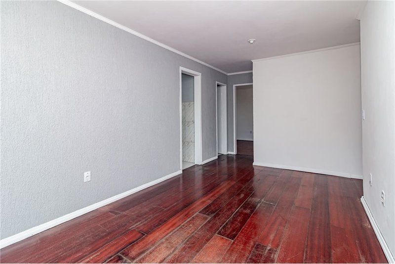 Apartamento com 2 dormitórios á 450m da Av Baltazar De Oliveira Garcia Lopes Teixeira Porto Alegre - 