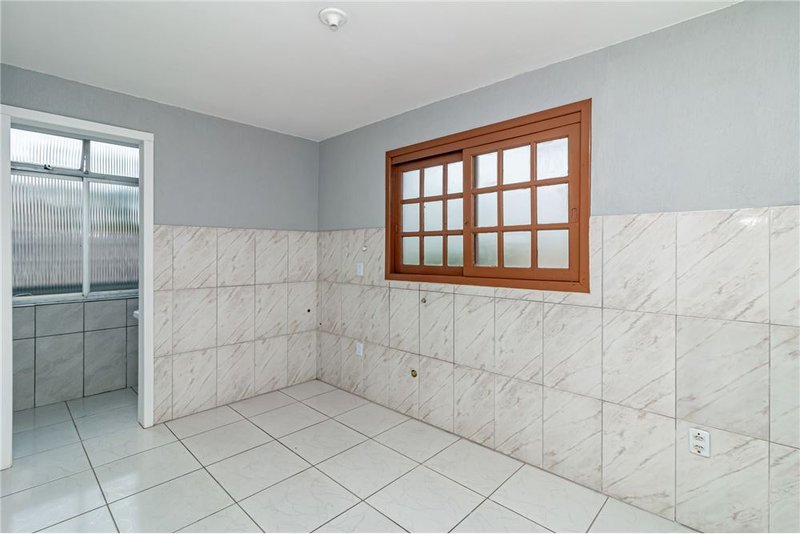 Apartamento com 2 dormitórios á 450m da Av Baltazar De Oliveira Garcia Lopes Teixeira Porto Alegre - 
