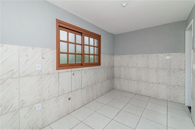 Apartamento com 2 dormitórios á 450m da Av Baltazar De Oliveira Garcia Lopes Teixeira Porto Alegre - 