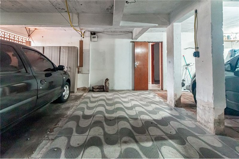 Apartamento com 2 dormitórios á 450m da Av Baltazar De Oliveira Garcia Lopes Teixeira Porto Alegre - 