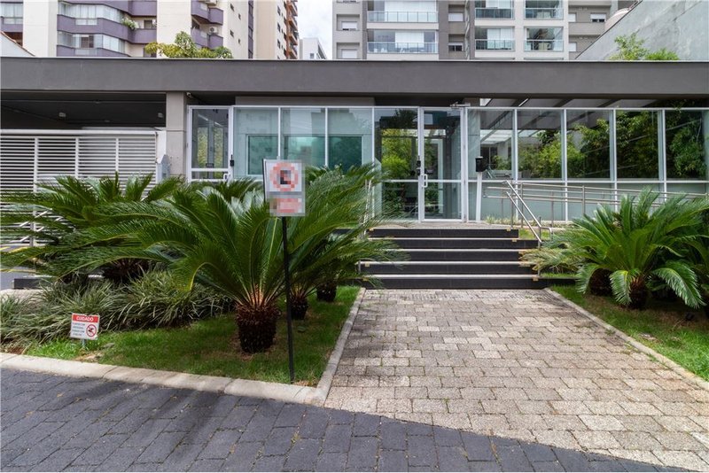 Apartamento em Moema com 80m² dos Jurupis São Paulo - 