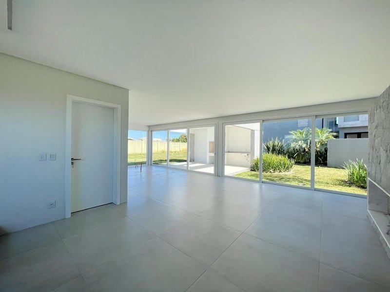 Casa em Condomínio CP 19 Casa 125 4 suítes 341m² Paraguássu Xangri-lá - 