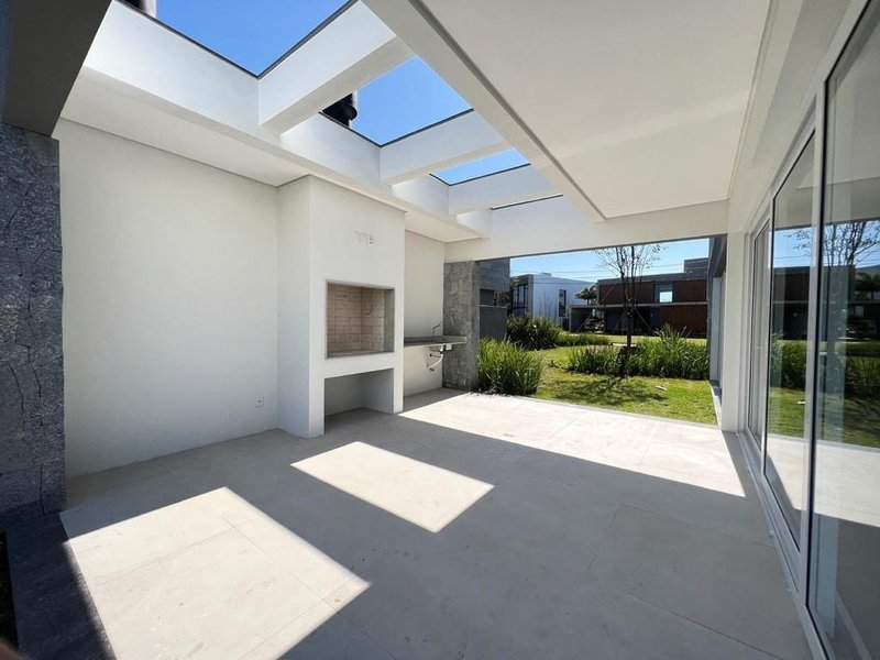 Casa em Condomínio CP 19 Casa 125 4 suítes 341m² Paraguássu Xangri-lá - 