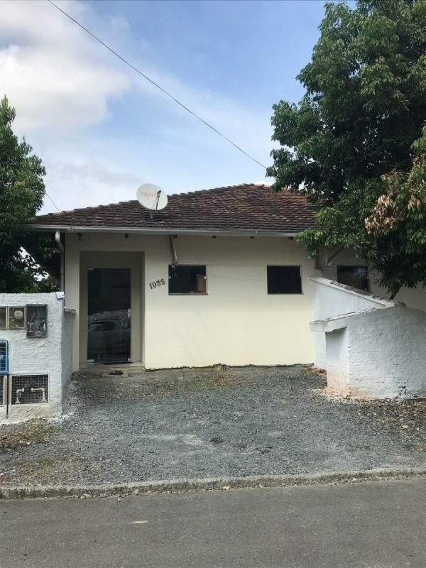 Casa 1 Rua Piauí  Timbó - 