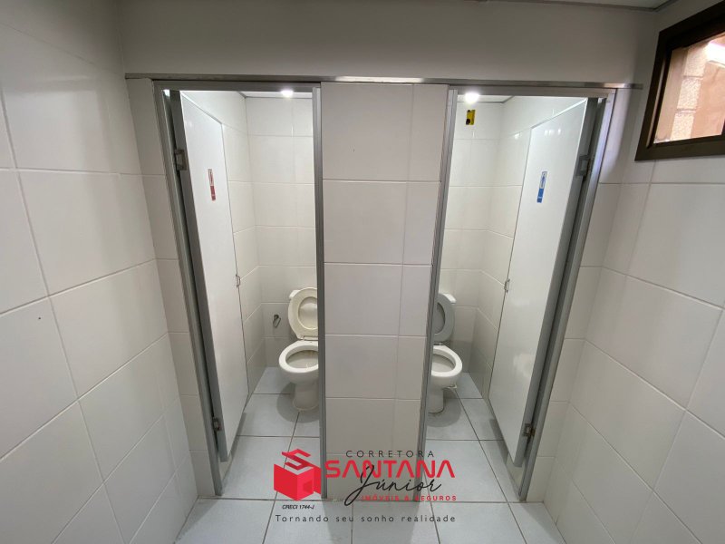 Sala para locação em Lauro de Freitas  (INDISPONÍVEL) Avenida Luiz Tarquínio Pontes Lauro de Freitas - 