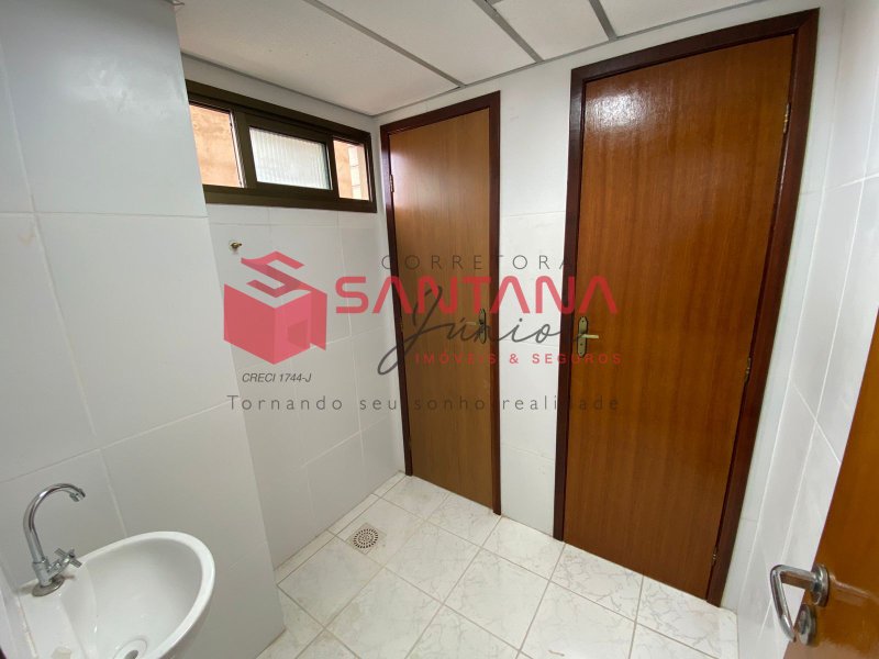 Sala comercial em Lauro de Freitas Avenida Luiz Tarquínio Pontes Lauro de Freitas - 