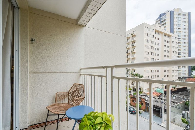 Apartamento na Vila Olimpia com 2 dormitórios 51m² Doutor Fadlo Haidar São Paulo - 