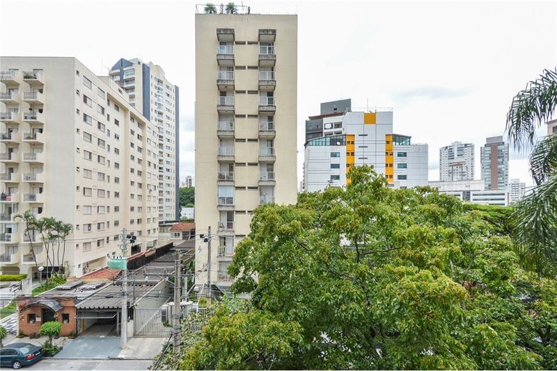 Apartamento na Vila Olimpia com 2 dormitórios 51m² Doutor Fadlo Haidar São Paulo - 