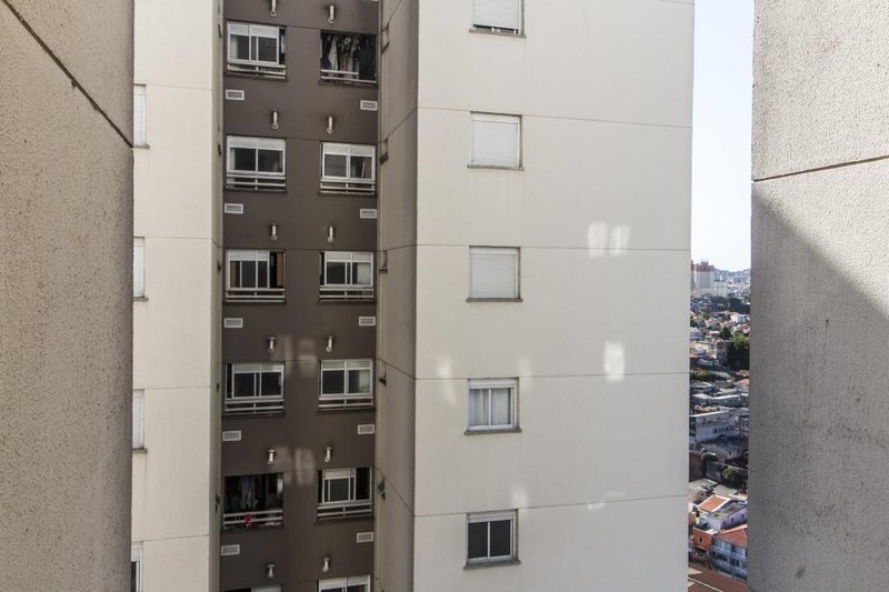 Apartamento com 2 dormitórios com living ampliado, suíte á venda, 71 m² por R$ 690.000 Rua Campos Sales Barueri - 