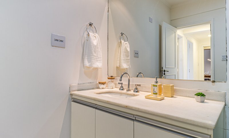Apartamento de 84m², 2 quartos em Jardins Alameda Tietê São Paulo - 