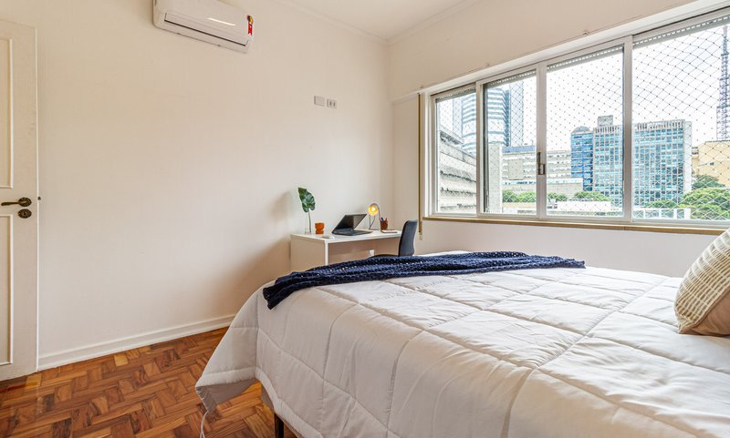 Apartamento de 84m², 2 quartos em Jardins Alameda Tietê São Paulo - 