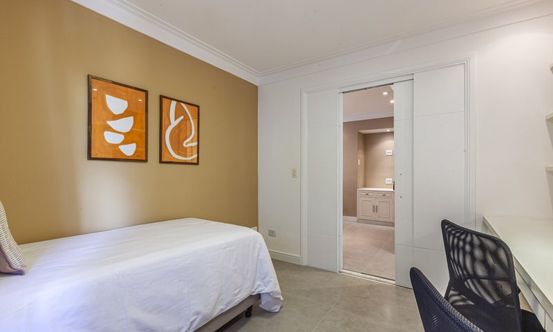 Apartamento de 111m², 3 quartos em Jardins Rua Bela Cintra São Paulo - 