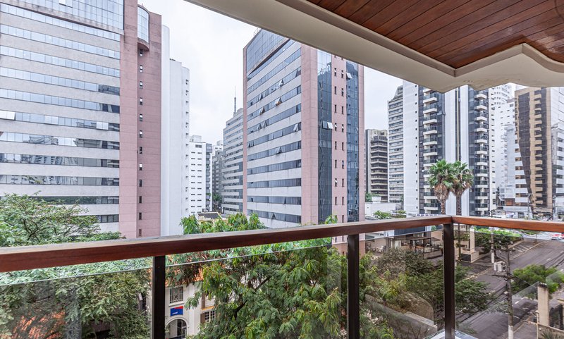 Apartamento de 45m², 1 quarto em Jardins Rua Haddock Lobo São Paulo - 