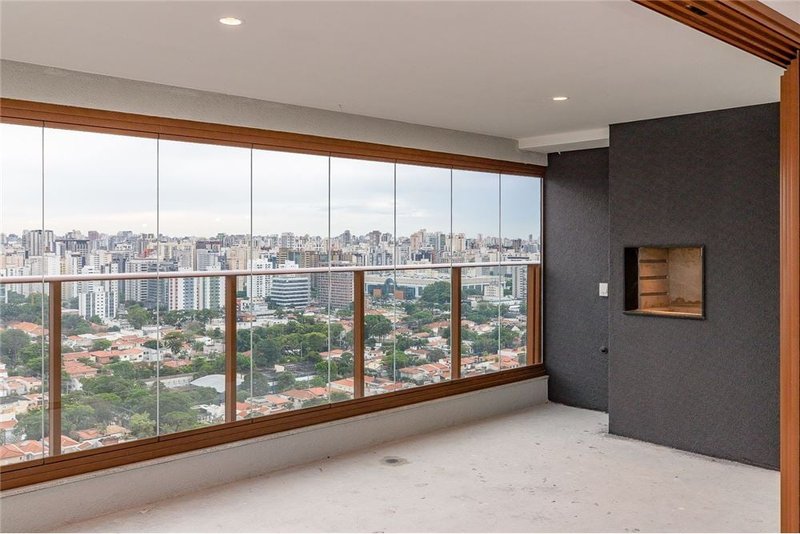 Apartamento de Luxo no Campo Belo com 3 dormitórios 145m² Rita Joana de Sousa São Paulo - 