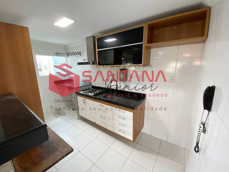 Apartamento térreo com 03 quartos no Jardim Aeroporto. (INDISPONÍVEL) Rua Manoel dos Santos Corrêa Lauro de Freitas - 