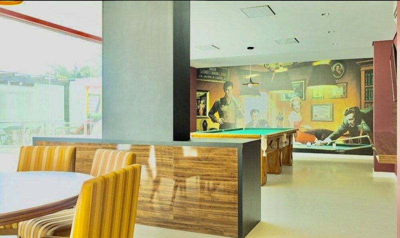 APARTAMENTO COM 1 SUÍTE MAIS 2 DORMITÓRIOS NO CENTRO - Brusque - 