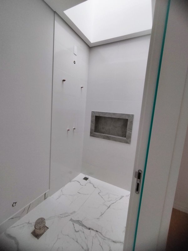 APARTAMENTO COM 2 SUÍTES NO BAIRRO PRIMEIRO DE MAIO - Brusque - 