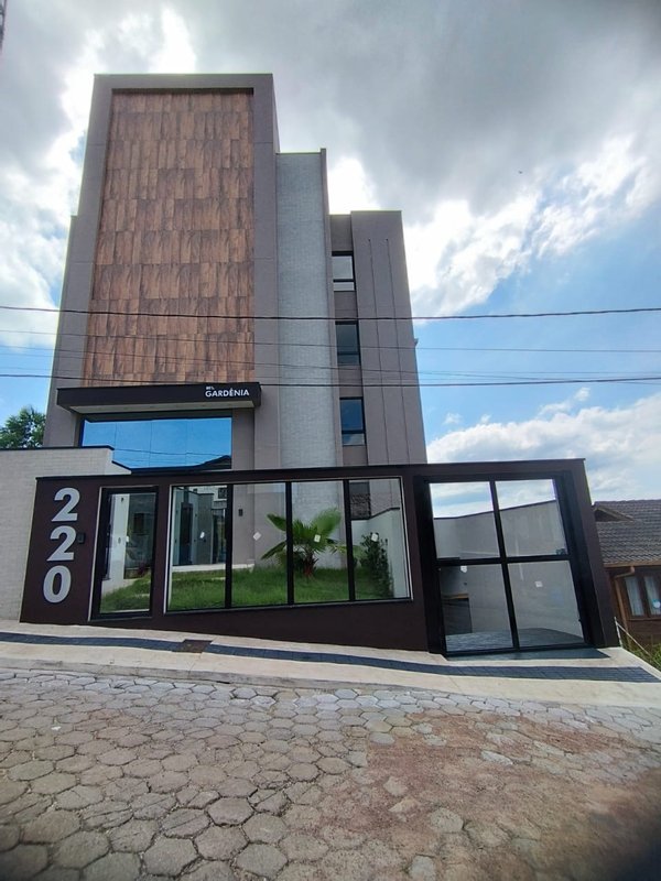 APARTAMENTO COM 2 SUÍTES NO BAIRRO PRIMEIRO DE MAIO - Brusque - 