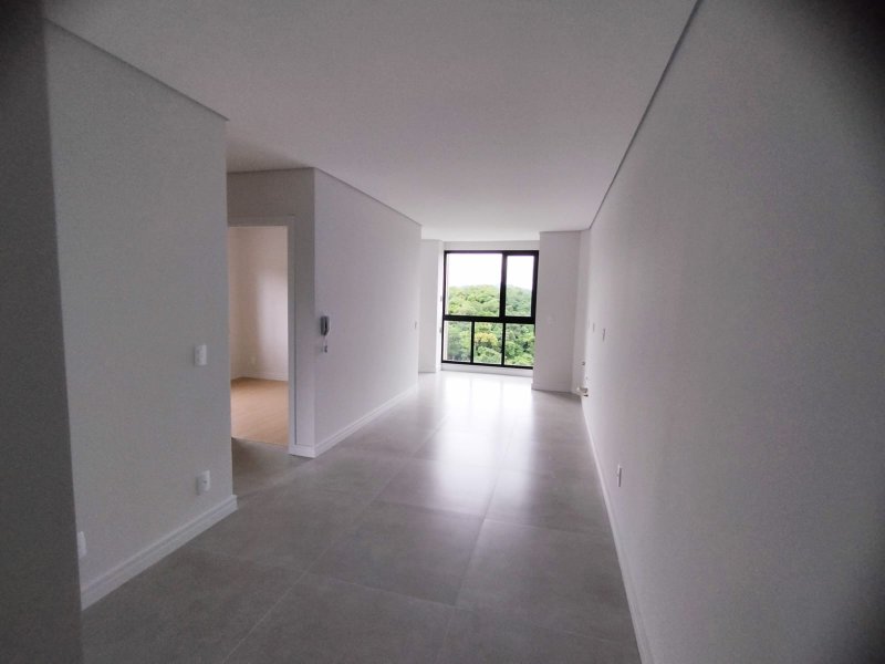 APARTAMENTO COM 2 SUÍTES NO BAIRRO PRIMEIRO DE MAIO - Brusque - 