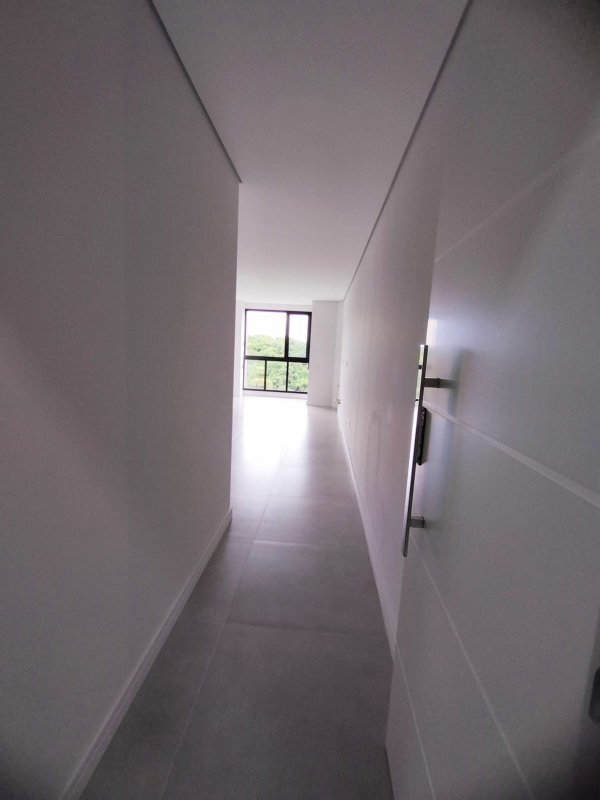 APARTAMENTO COM 2 SUÍTES NO BAIRRO PRIMEIRO DE MAIO - Brusque - 