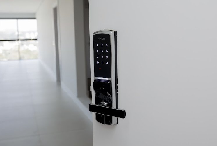 APARTAMENTO COM 3 SUÍTES NO CENTRO - Brusque - 