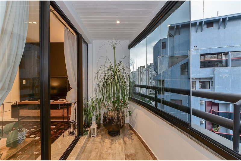 Apartamento com 3 suítes 189m² Almansa São Paulo - 