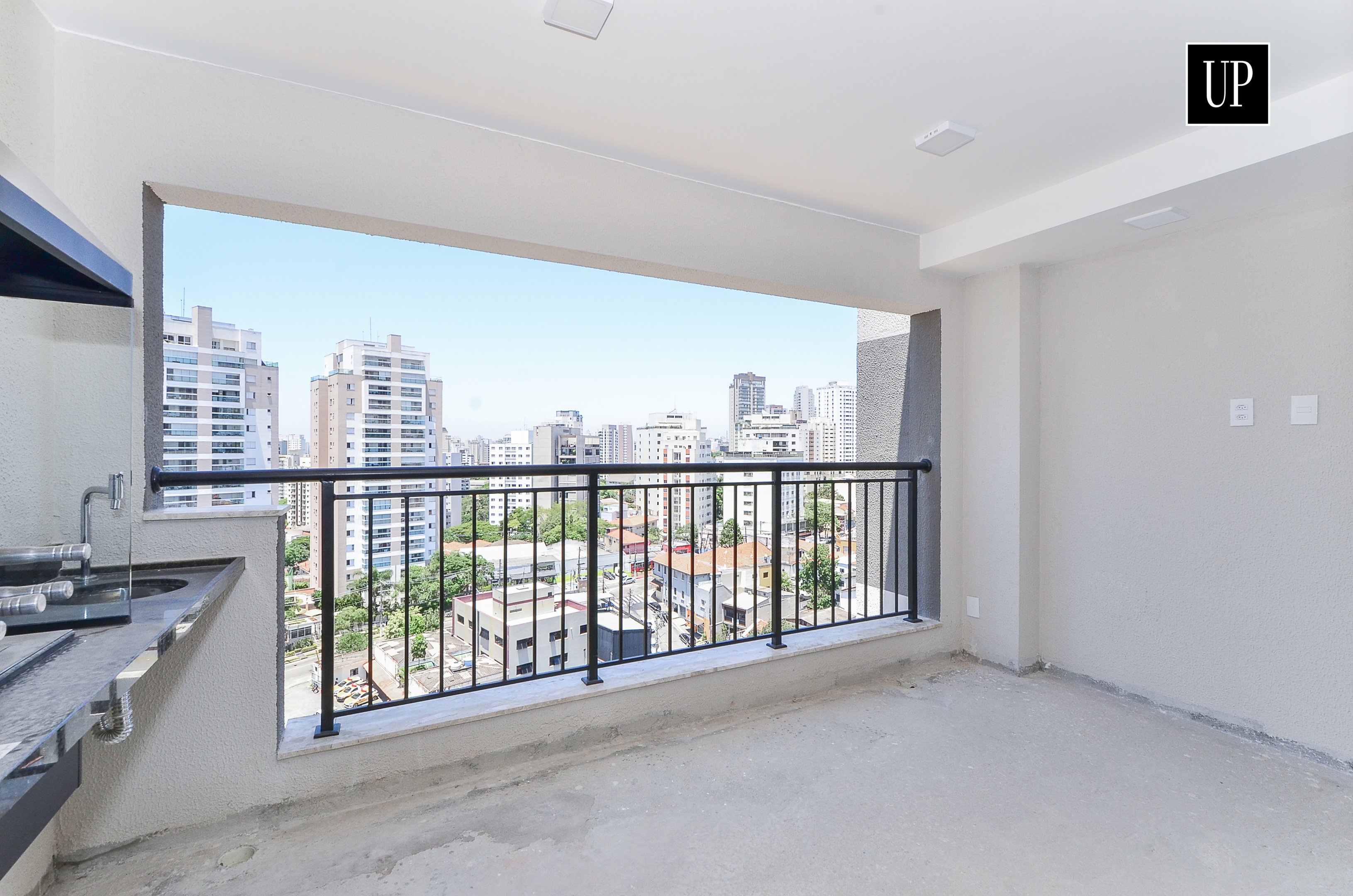 Apartamento à venda com 2 quartos, 68m² - Foto 5