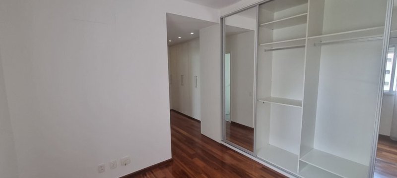 Apartamento com 3 suítes 195m² Sócrates São Paulo - 