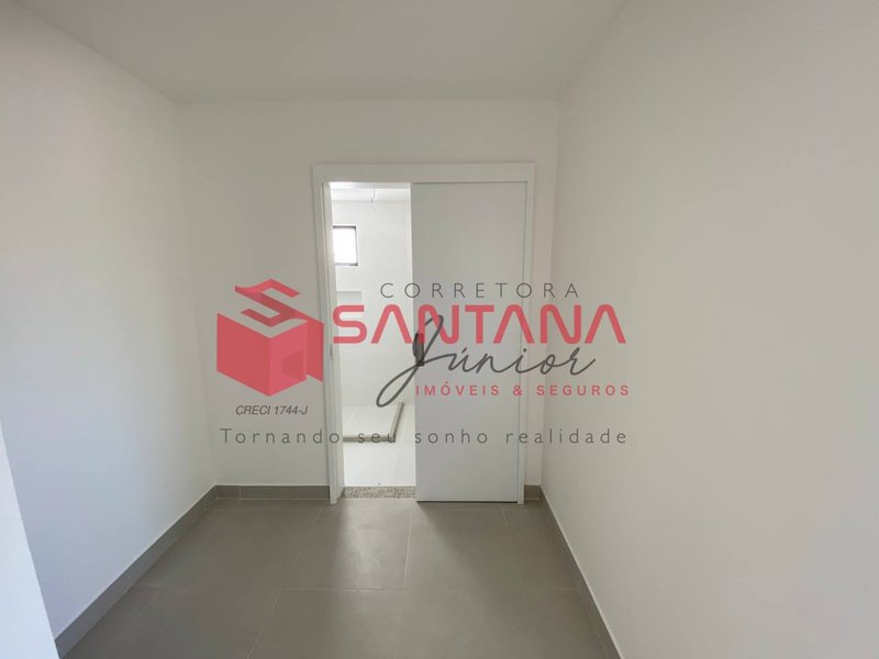 Casa para locação na Priscila Dutra Buraquinho  (INDISPONÍVEL) Rua Priscila B Dutra Lauro de Freitas - 